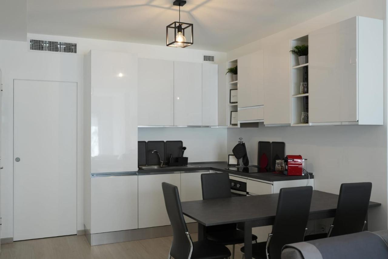 Homega - Center New Appartement *